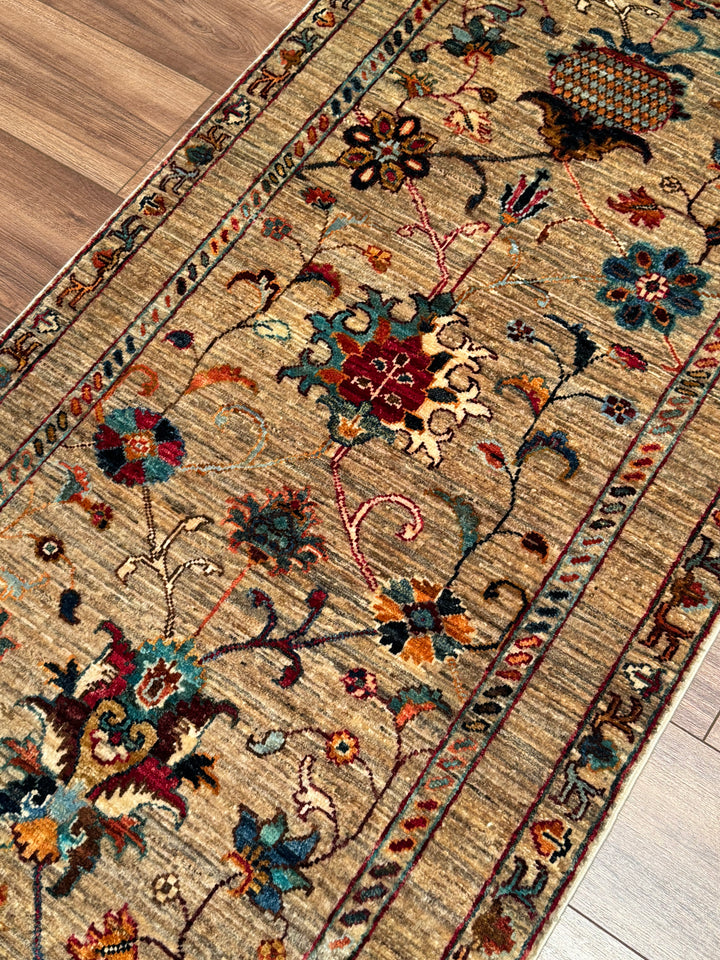 Sultani Binbirgece Yolluk Orijinal El Dokuması Bej Kök Boya Yün Halı 0.82x295 2.42 Metrekare - 3x10 ft