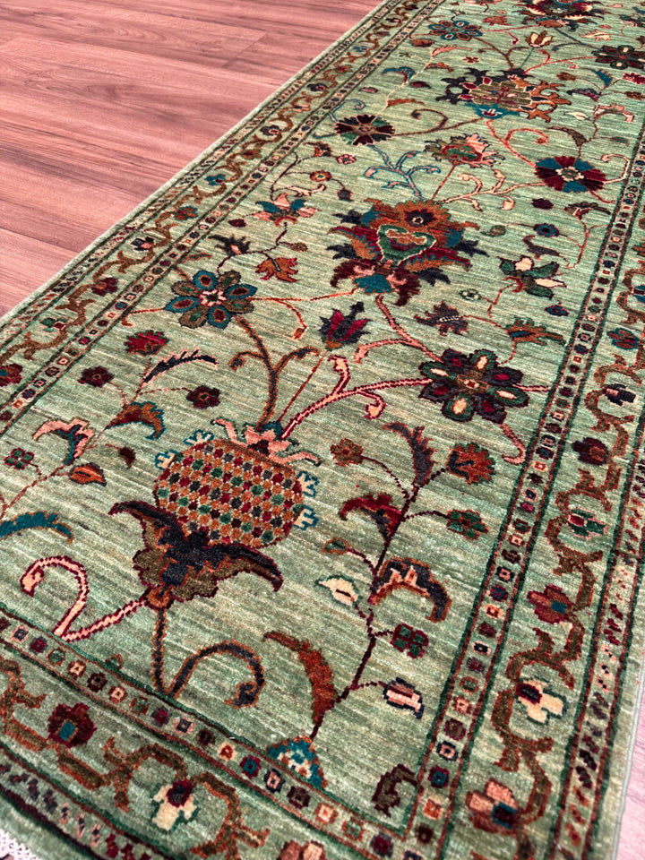 سجادة سلطاني بينبيرجيس رانر الأصلية المصنوعة يدويًا من الصوف الأخضر المصبوغ بالجذور 0.73 × 202 سم 1.47 متر مربع - 2 × 6 قدم 