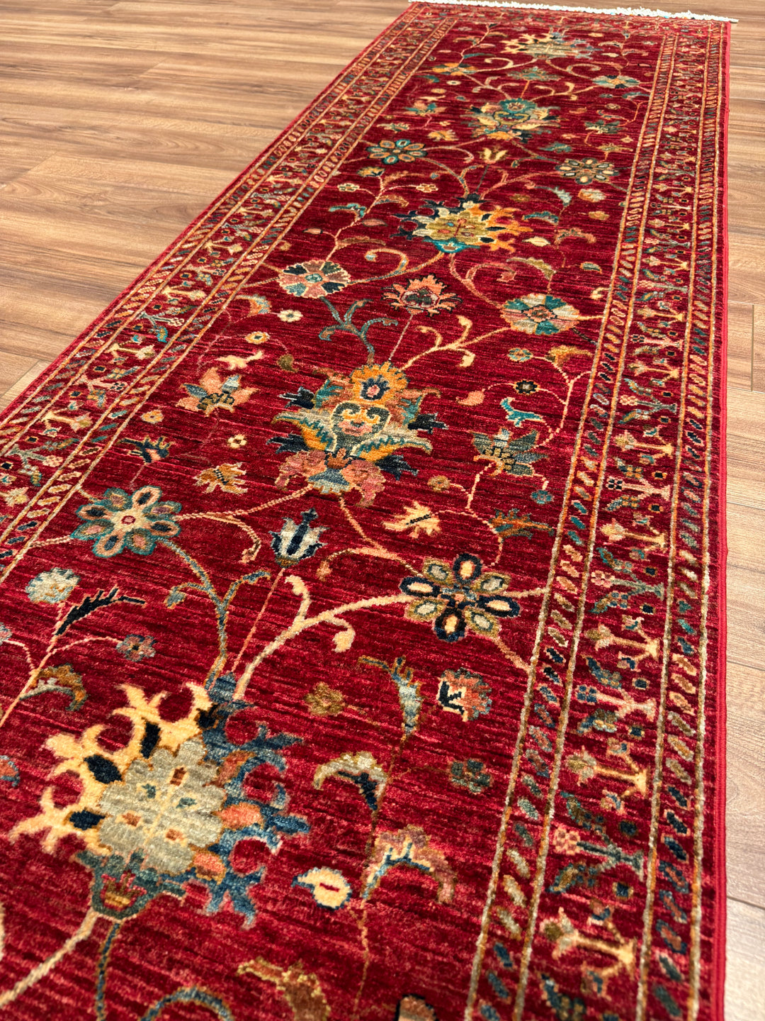 Sultani Binbirgece Yolluk Orijinal El Dokuması Kırmızı Kök Boya Yün Halı 0.80x246 1.97 Metrekare - 3x8 ft