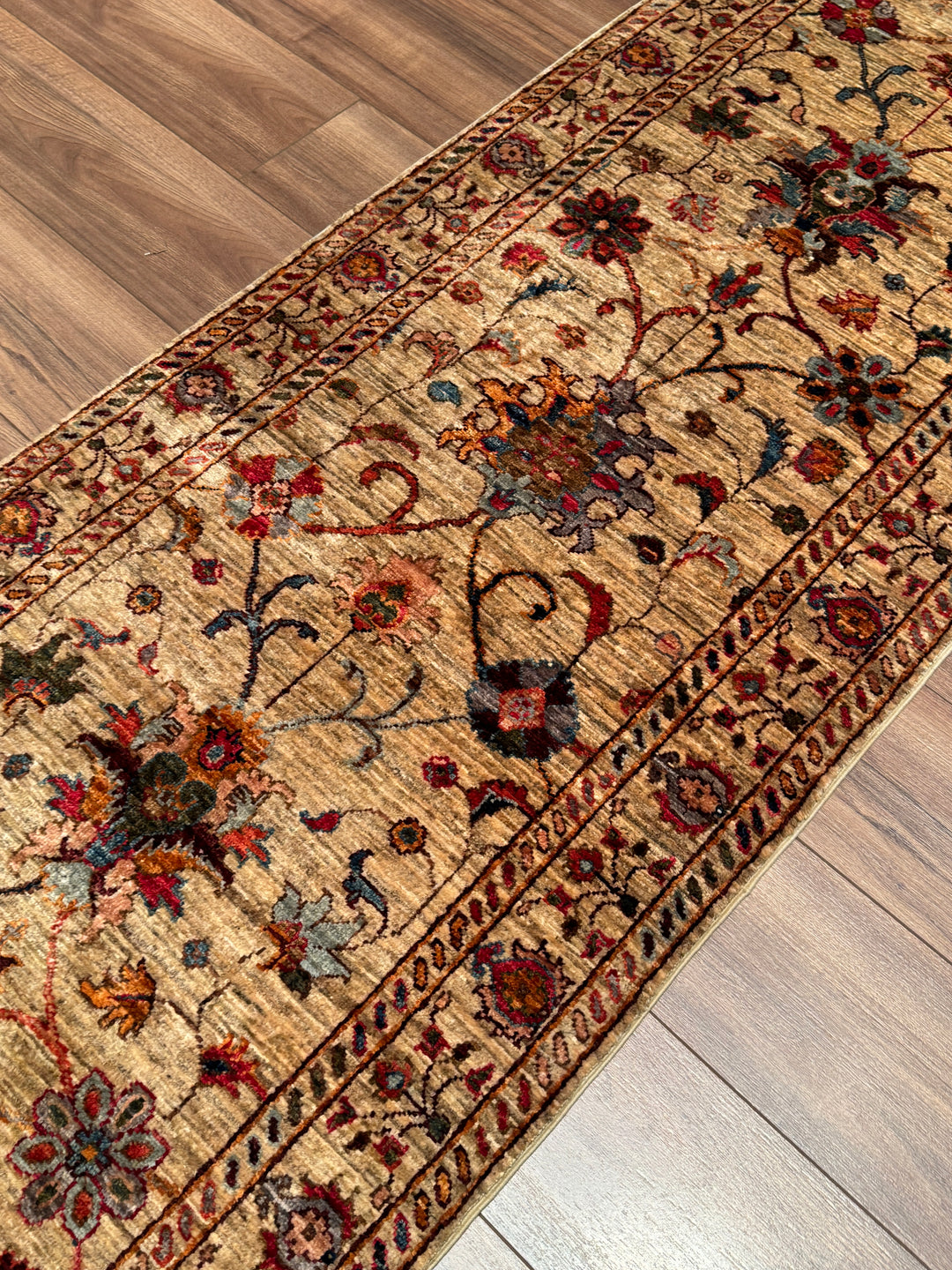 Sultani Binbirgece Uzun Yolluk Orijinal El Dokuması Bej Kök Boya Yün Halı 0.78x486 3.79 Metrekare - 3x13 ft