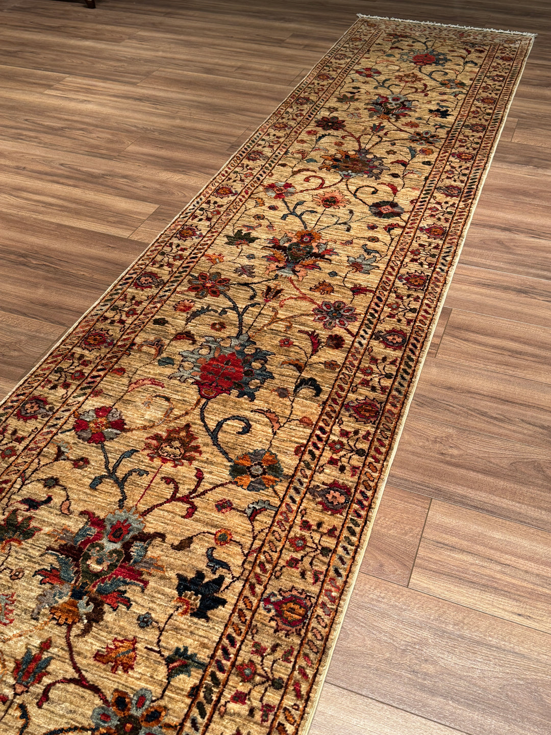 Sultani Binbirgece Uzun Yolluk Orijinal El Dokuması Bej Kök Boya Yün Halı 0.78x486 3.79 Metrekare - 3x13 ft