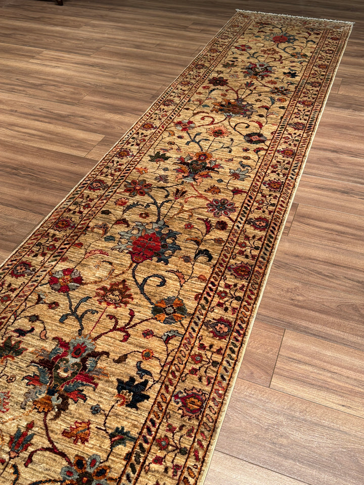 Sultani Binbirgece Uzun Yolluk Orijinal El Dokuması Bej Kök Boya Yün Halı 0.78x486 3.79 Metrekare - 3x13 ft