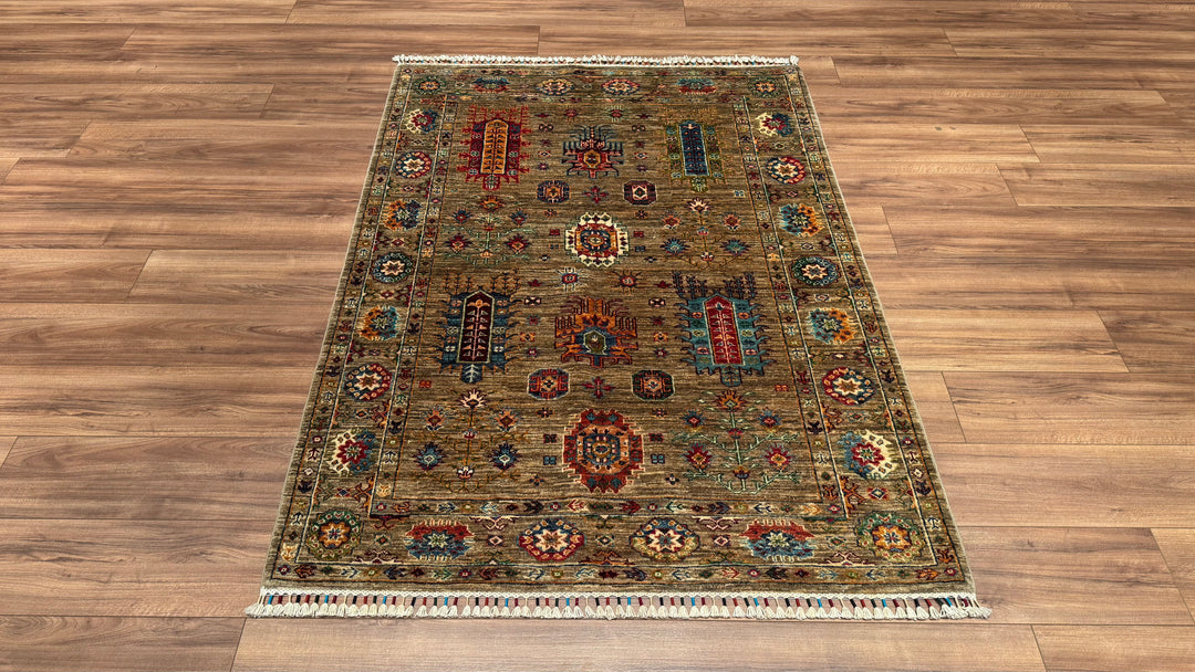 Veziri Orjinal El Dokuması Bej Kök Boya Yün Halı 130x180 2.31 Metrekare - 4x6 ft