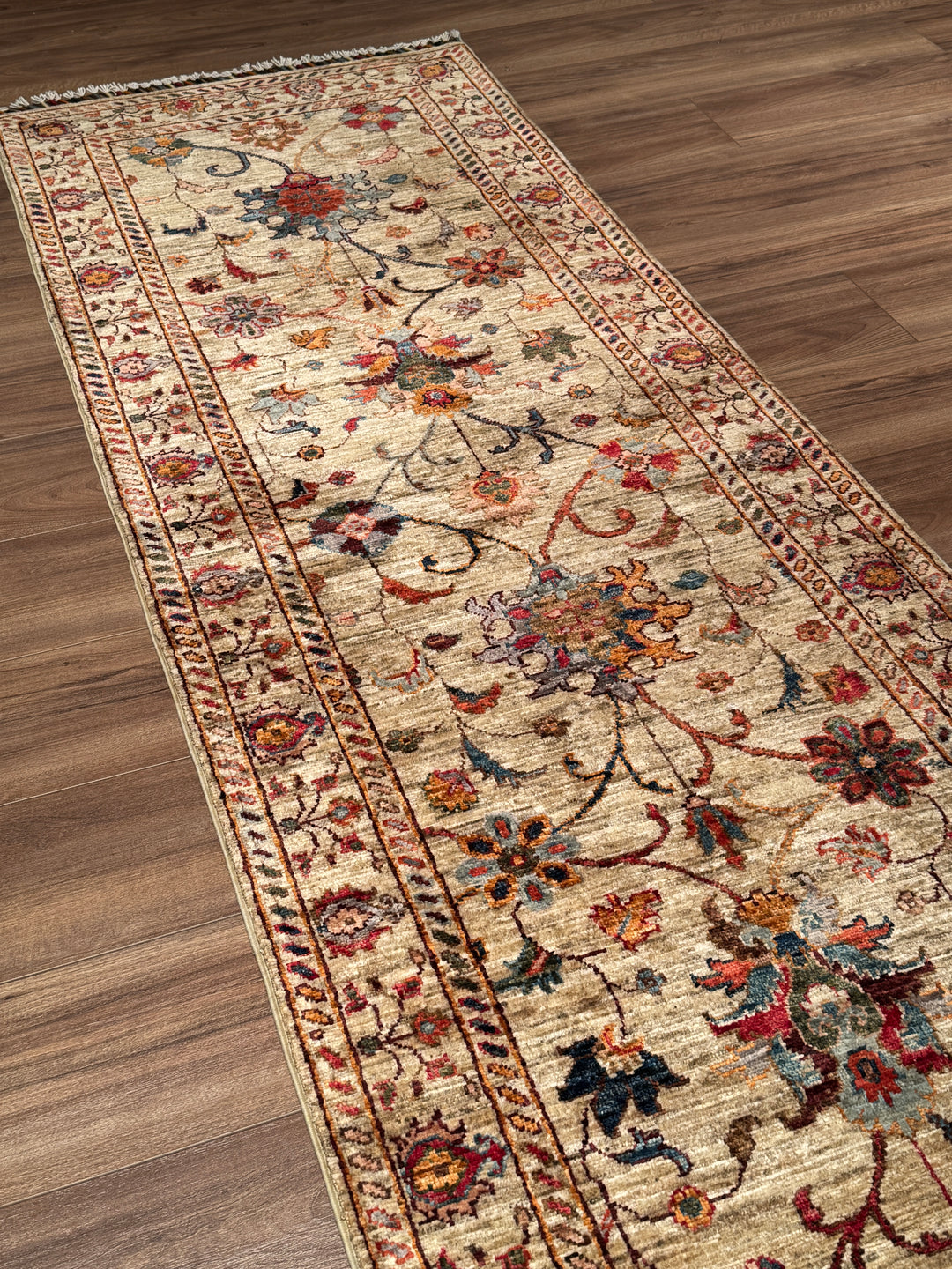 Sultani Binbirgece Uzun Yolluk Orijinal El Dokuması Bej Kök Boya Yün Halı 0.78x486 3.79 Metrekare - 3x13 ft