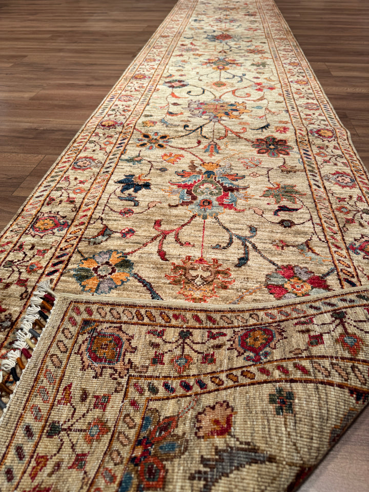 Sultani Binbirgece Uzun Yolluk Orijinal El Dokuması Bej Kök Boya Yün Halı 0.78x486 3.79 Metrekare - 3x13 ft