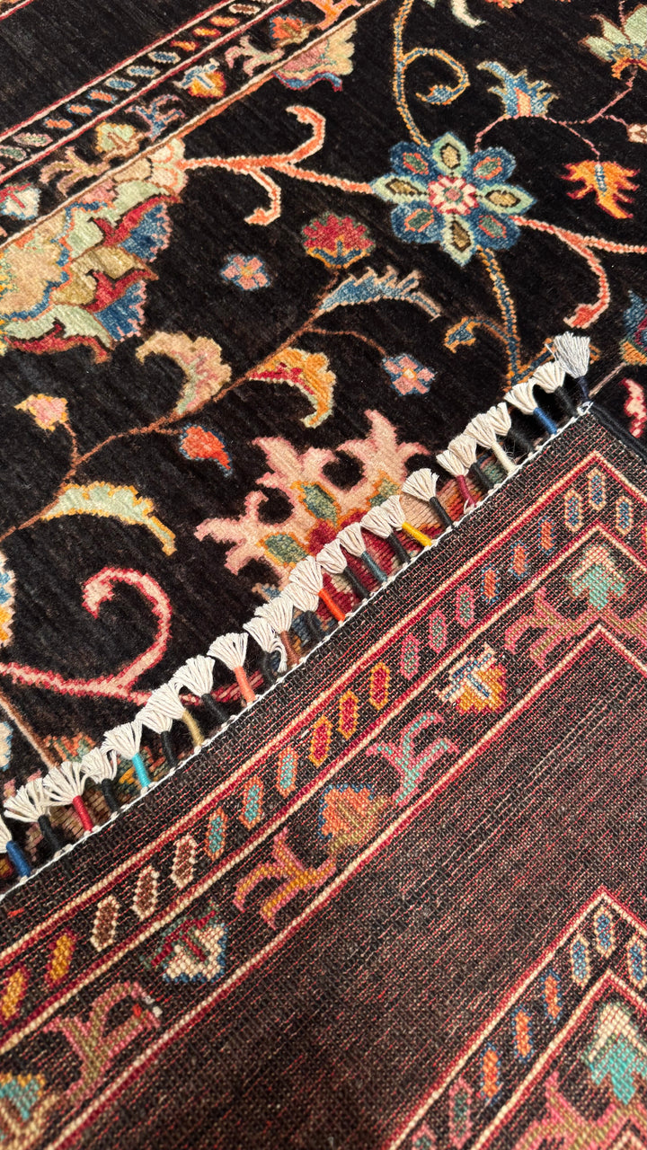 Sultani Binbirgece Original Hand Woven Black Vegetable Dyed Wool Carpet 128x182 2.33 Square Meters - 4x6 ft