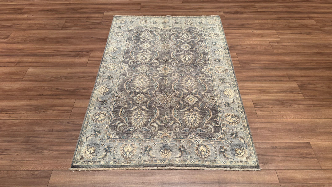 Uşak Original Hand Woven Gray Vegetable Dyed Wool Carpet 119x178 2.12 Square Meters - 4x6 ft