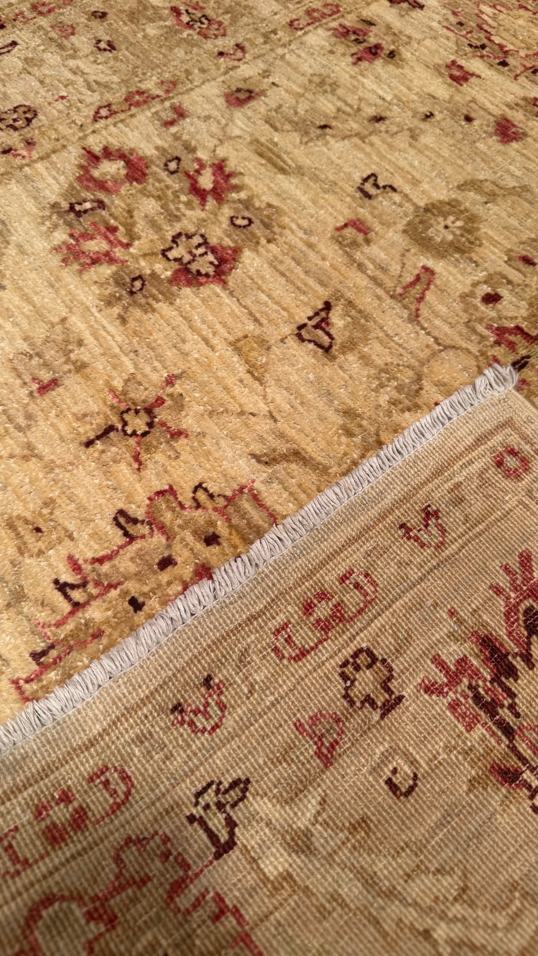 Uşak Original Hand Woven Beige Vegetable Dyed Wool Carpet 123x195 2.40 Square Meters - 4x6 ft