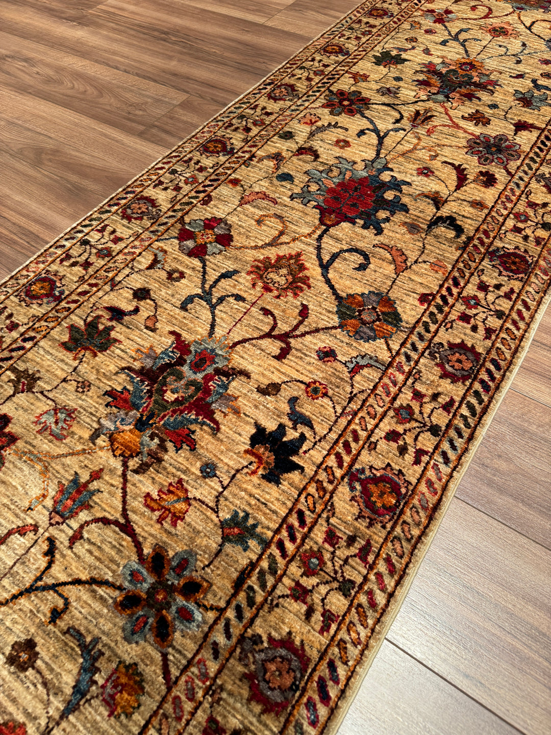 Sultani Binbirgece Uzun Yolluk Orijinal El Dokuması Bej Kök Boya Yün Halı 0.79x488 3.86 Metrekare - 3x13 ft