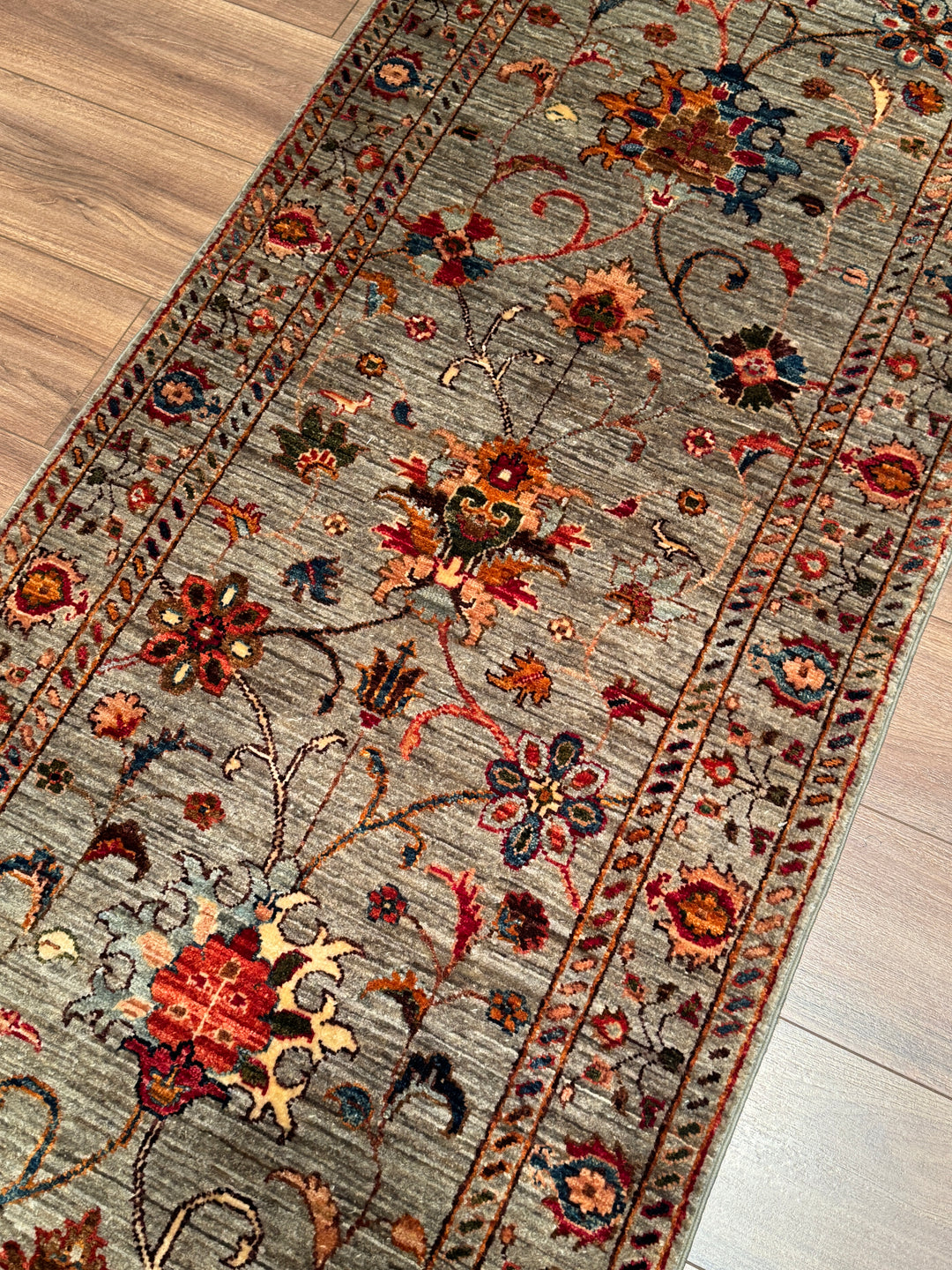 Sultani Binbirgece Uzun Yolluk Orijinal El Dokuması Gri Kök Boya Yün Halı 0.79x404 3.19 Metrekare - 3x13 ft
