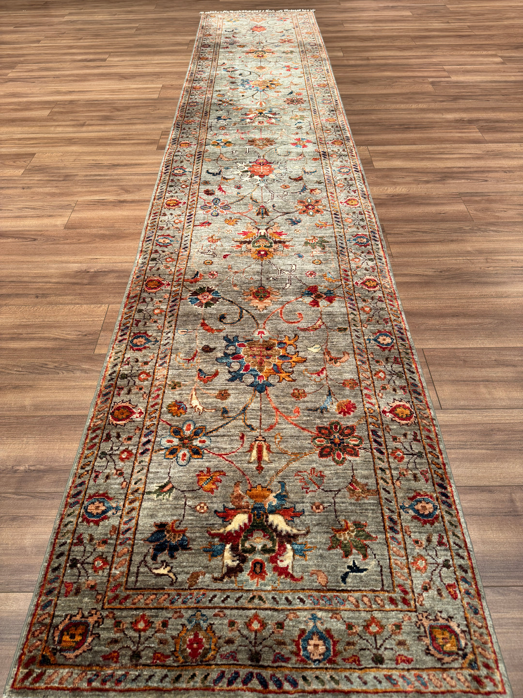 Sultani Binbirgece Uzun Yolluk Orijinal El Dokuması Gri Kök Boya Yün Halı 0.79x404 3.19 Metrekare - 3x13 ft