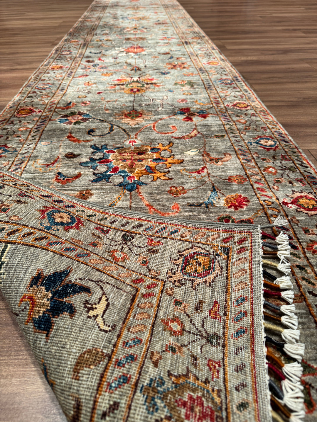 Sultani Binbirgece Uzun Yolluk Orijinal El Dokuması Gri Kök Boya Yün Halı 0.79x404 3.19 Metrekare - 3x13 ft