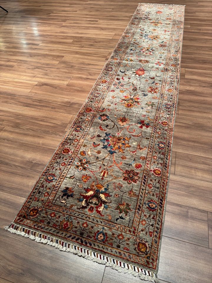 Sultani Binbirgece Uzun Yolluk Orijinal El Dokuması Gri Kök Boya Yün Halı 0.79x404 3.19 Metrekare - 3x13 ft