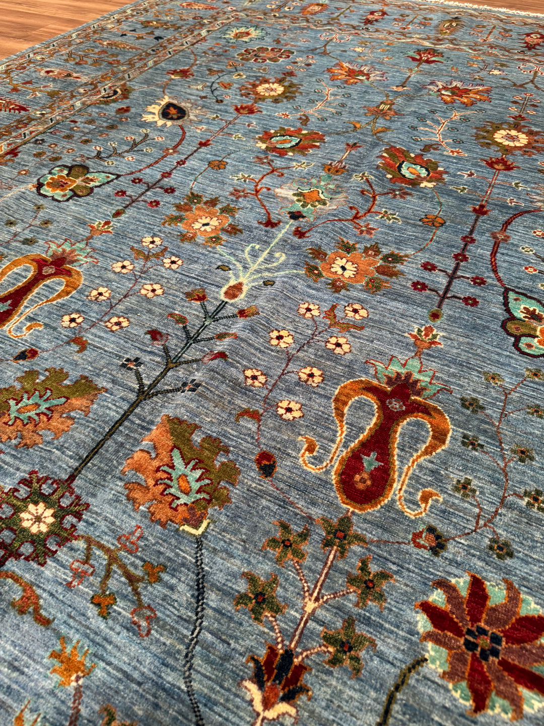 Sultani Çiçekli Orijinal El Dokuması Mavi Kök Boya Yün Halı 243x303 7.36 Metrekare - 8x10 ft