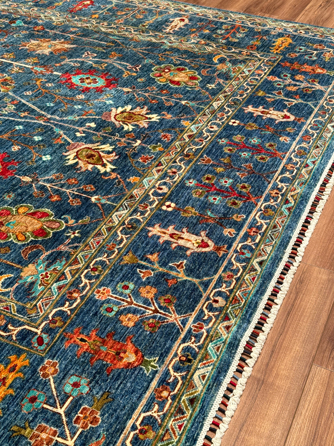 Sultani Çiçekli Orijinal El Dokuması Mavi Kök Boya Yün Halı 247x302 7.46 Metrekare - 8x10 ft