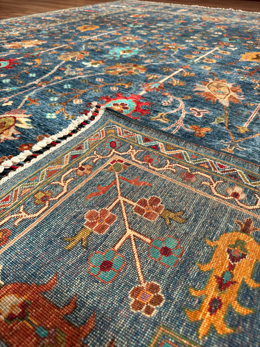 Sultani Çiçekli Orijinal El Dokuması Mavi Kök Boya Yün Halı 247x302 7.46 Metrekare - 8x10 ft