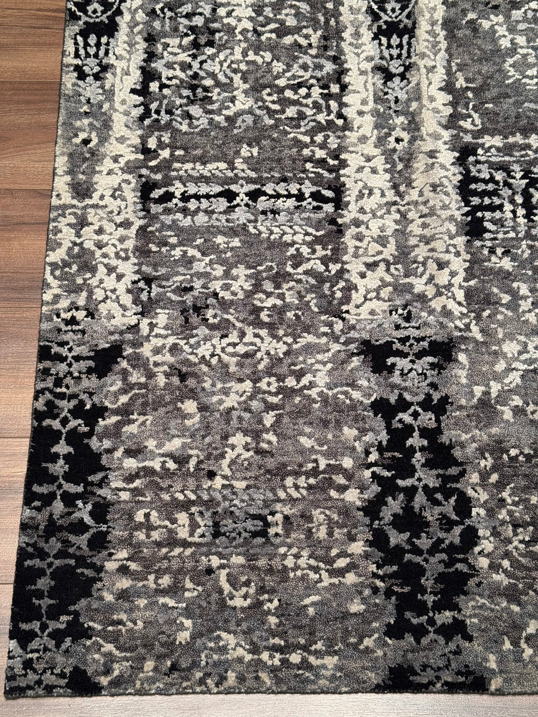 New Diamond Original Hand Woven Gray Black Wool Bamboo Carpet 196x294 5.76 Square Meters - 6x10 ft