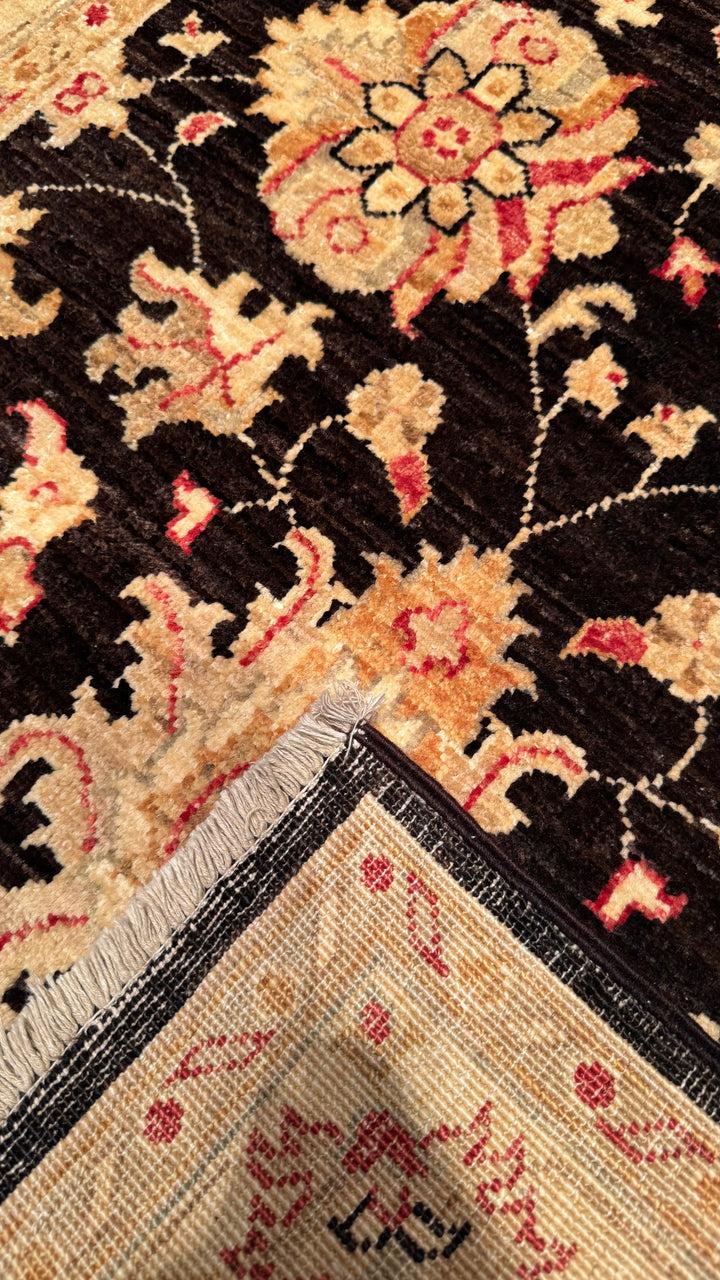 Uşak Original Hand Woven Beige Black Vegetable Dyed Wool Carpet 100x152 1.52 Square Meters - 3x5 ft