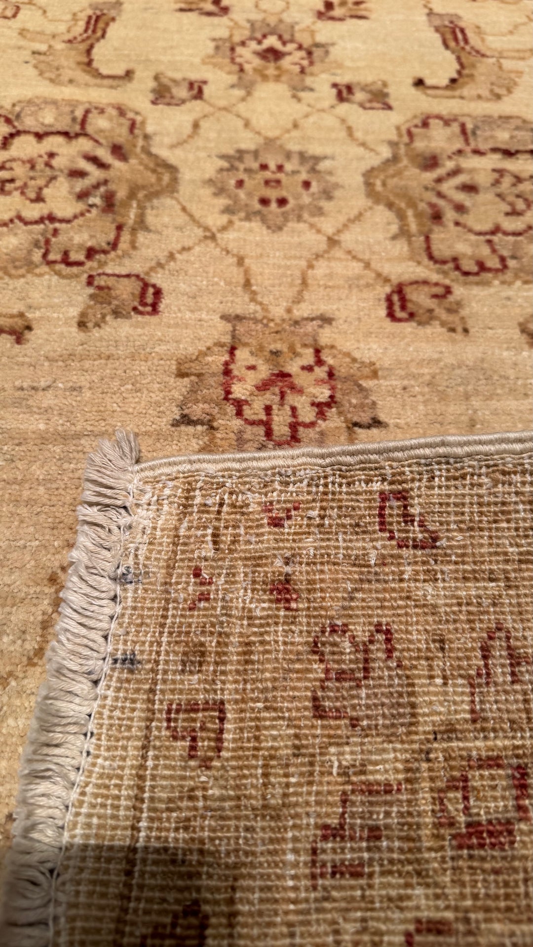 Uşak Original Hand Woven Pastel Vegetable Dyed Wool Carpet 0.94x146 1.37 Square Meters - 3x5 ft