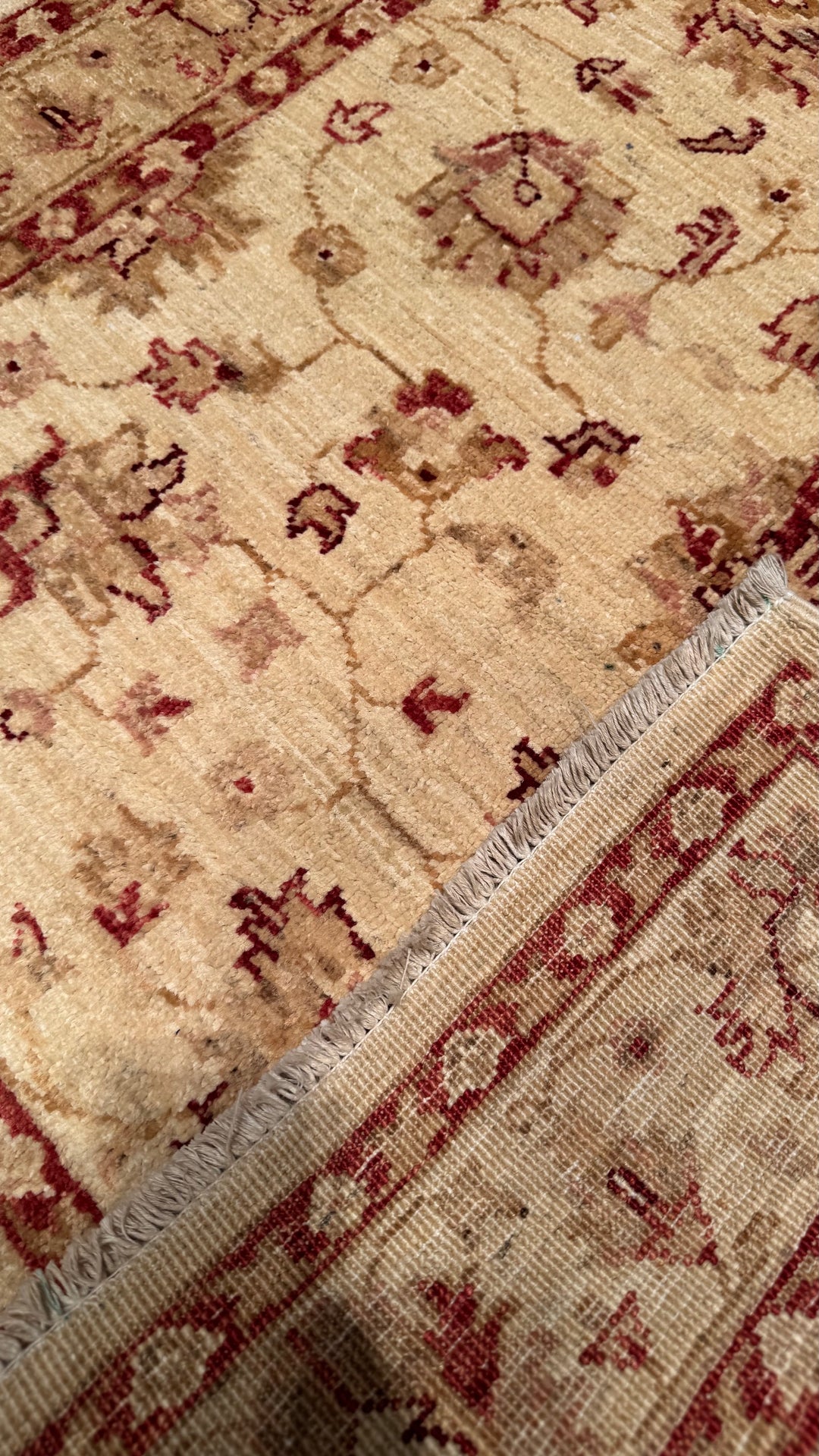 Uşak Original Hand Woven Beige Red Vegetable Dyed Wool Carpet 103x157 1.62 Square Meters - 3x5 ft