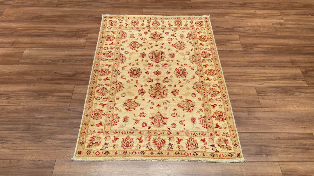 Uşak Original Hand Woven Cream Vegetable Dyed Wool Carpet 105x141 1.48 Square Meters - 3x5 ft