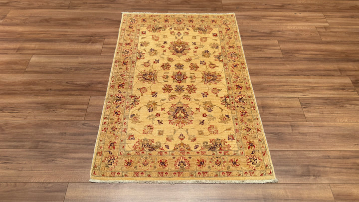 Uşak Original Hand Woven Cream Vegetable Dyed Wool Carpet 0.98x147 1.44 Square Meters - 3x5 ft