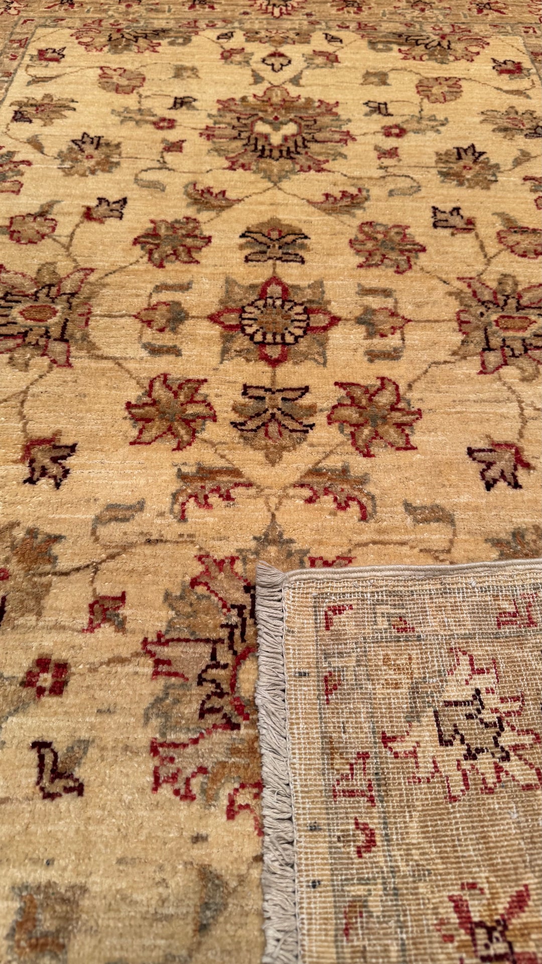 Uşak Original Hand Woven Cream Vegetable Dyed Wool Carpet 0.98x147 1.44 Square Meters - 3x5 ft