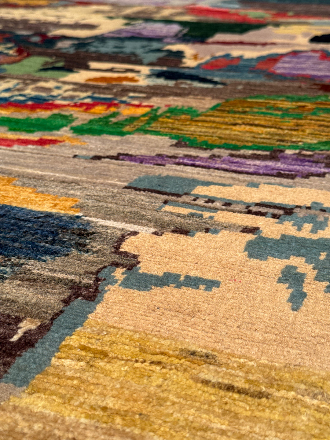 Perende Original Hand-Woven Multi Vegetable Dyed Wool Carpet 200x293 5.86 Square Meters - 7x10 ft