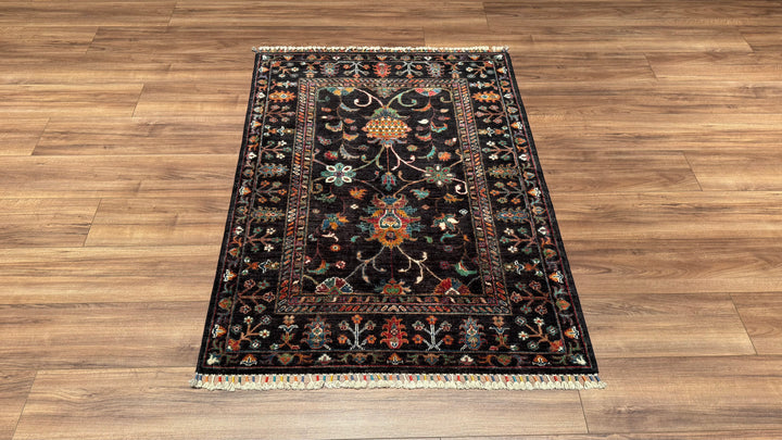 Sultani Çiçekli Orjinal El Dokuması Siyah Kök Boya Yün Halı 103x138 1.42 Metrekare - 3x5 ft