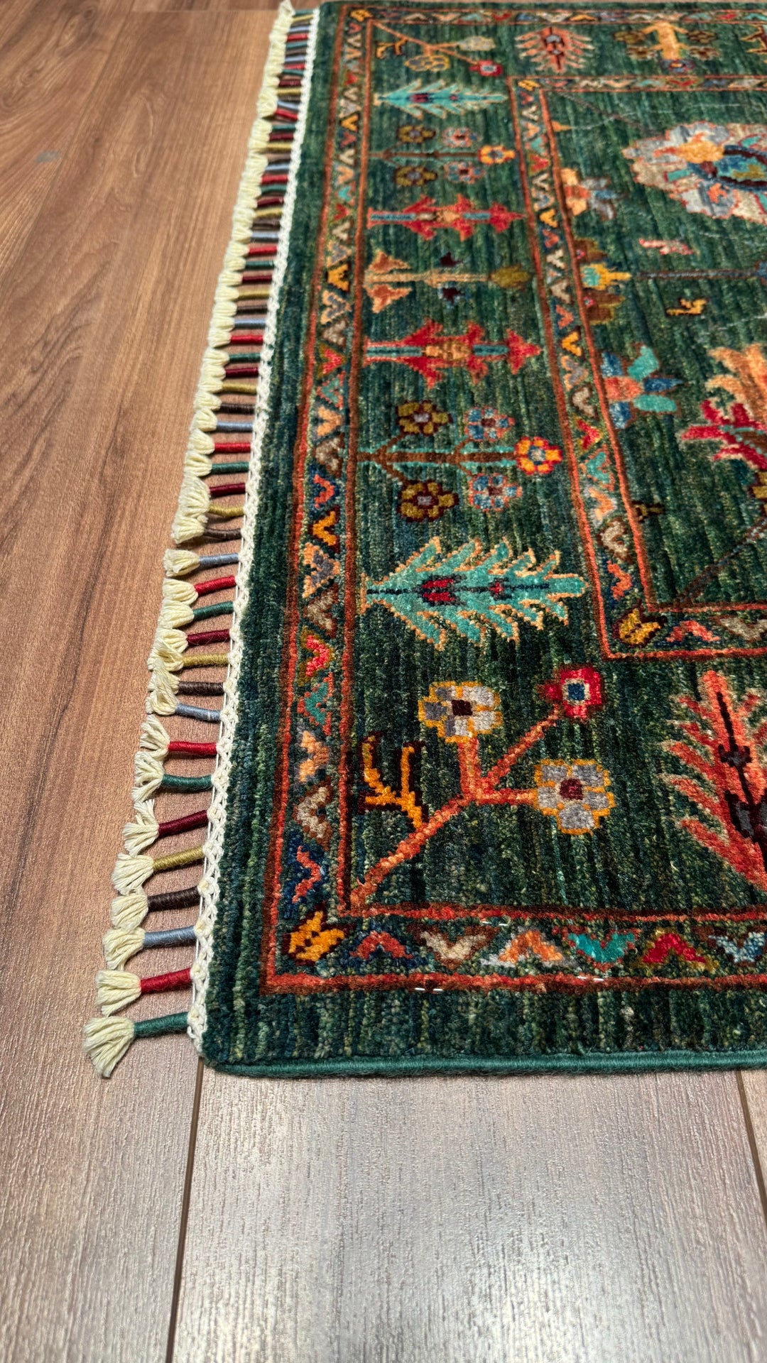 Sultani Floral Original Hand Woven Green Vegetable Dyed Wool Carpet 102x160 1.63 Square Meters - 3x5 ft