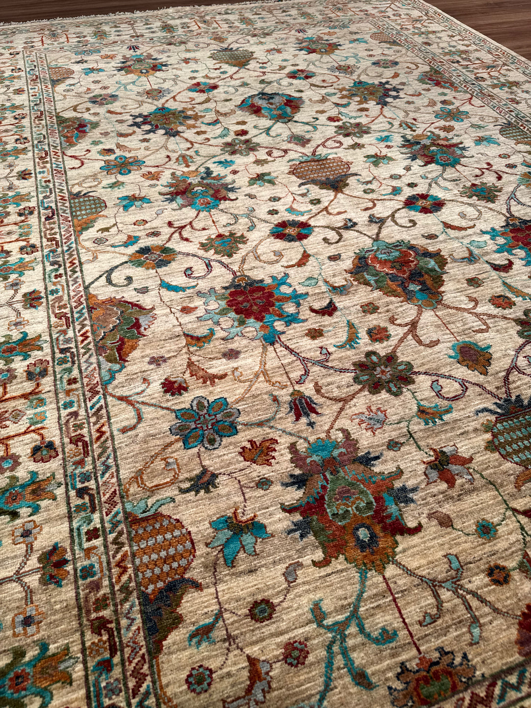 Sultani Binbirgece Orijinal El Dokuması Bej Kök Boya Yün Halı 207x288 5.96 Metrekare - 7x10 ft