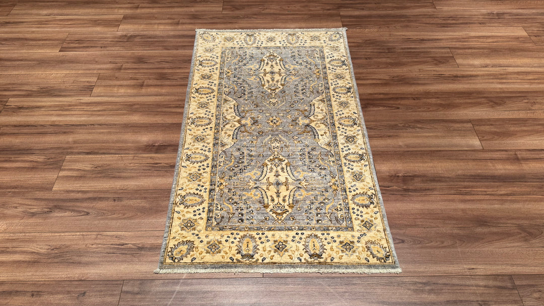 Uşak Original Hand Woven Cream Grey Vegetable Dyed Wool Carpet 0.87x151 1.31 Square Meters - 3x5 ft