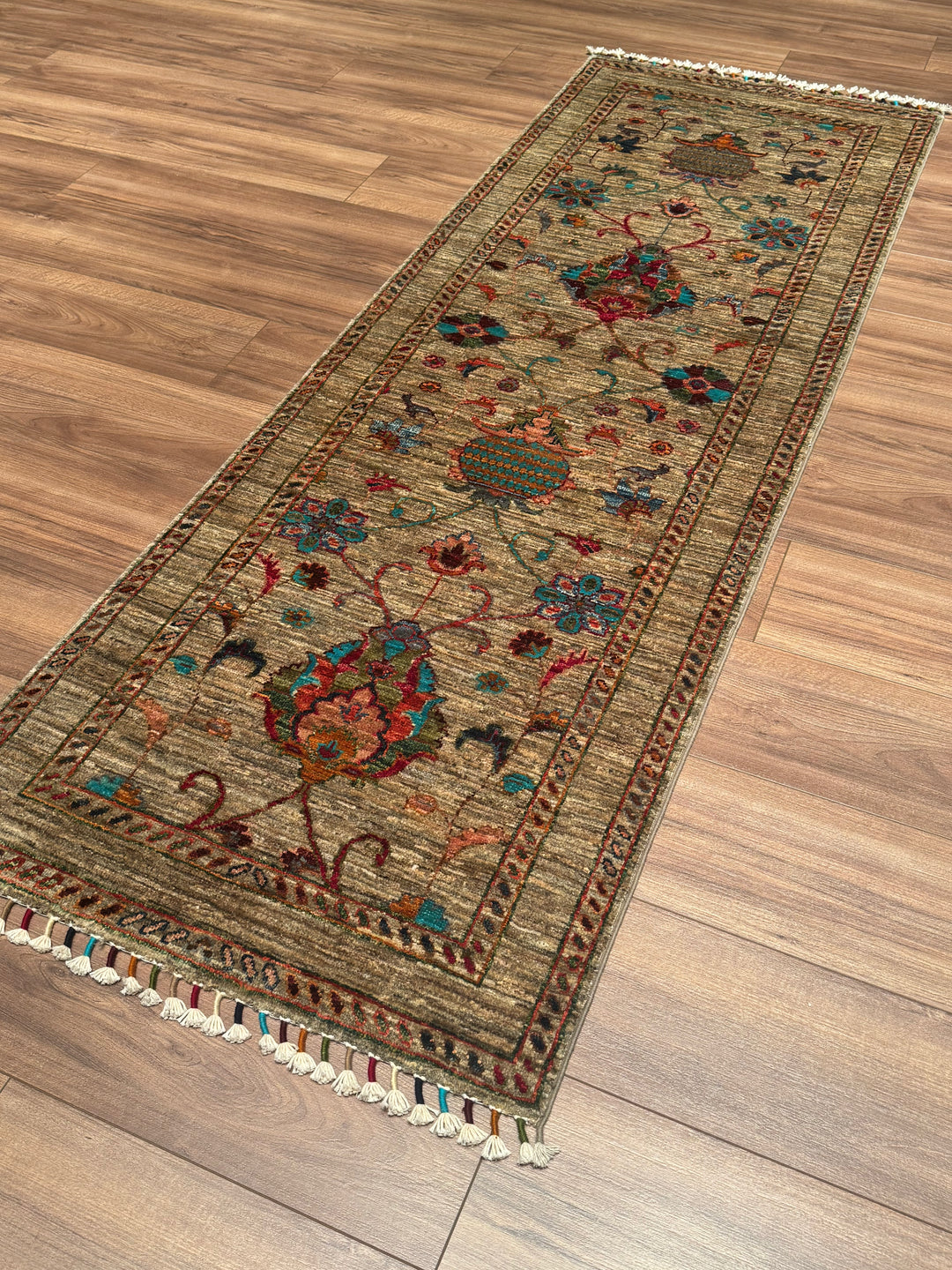 Sultani Binbirgece Yolluk Orijinal El Dokuması Bej Kök Boya Yün Halı 0.73x215 1.57 Metrekare - 3x8 ft