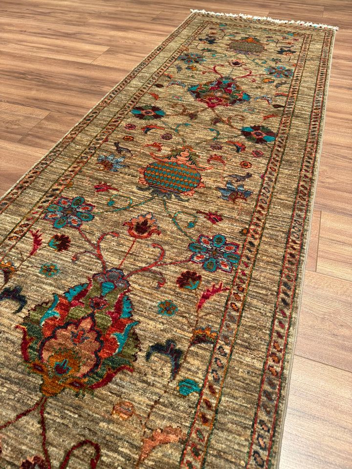 Sultani Binbirgece Yolluk Orijinal El Dokuması Bej Kök Boya Yün Halı 0.73x215 1.57 Metrekare - 3x8 ft