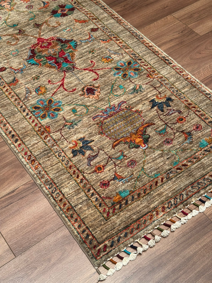 Sultani Binbirgece Yolluk Orijinal El Dokuması Bej Kök Boya Yün Halı 0.73x215 1.57 Metrekare - 3x8 ft