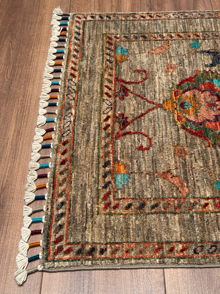 Sultani Binbirgece Yolluk Orijinal El Dokuması Bej Kök Boya Yün Halı 0.70x213 1.49 Metrekare - 3x8 ft