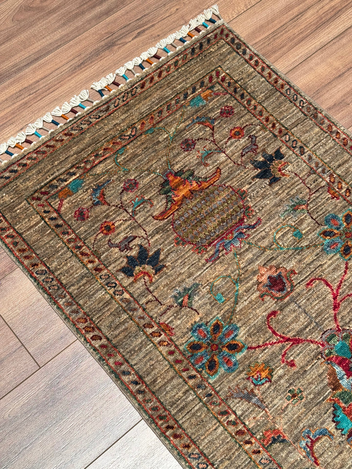 Sultani Binbirgece Yolluk Orijinal El Dokuması Bej Kök Boya Yün Halı 0.70x213 1.49 Metrekare - 3x8 ft