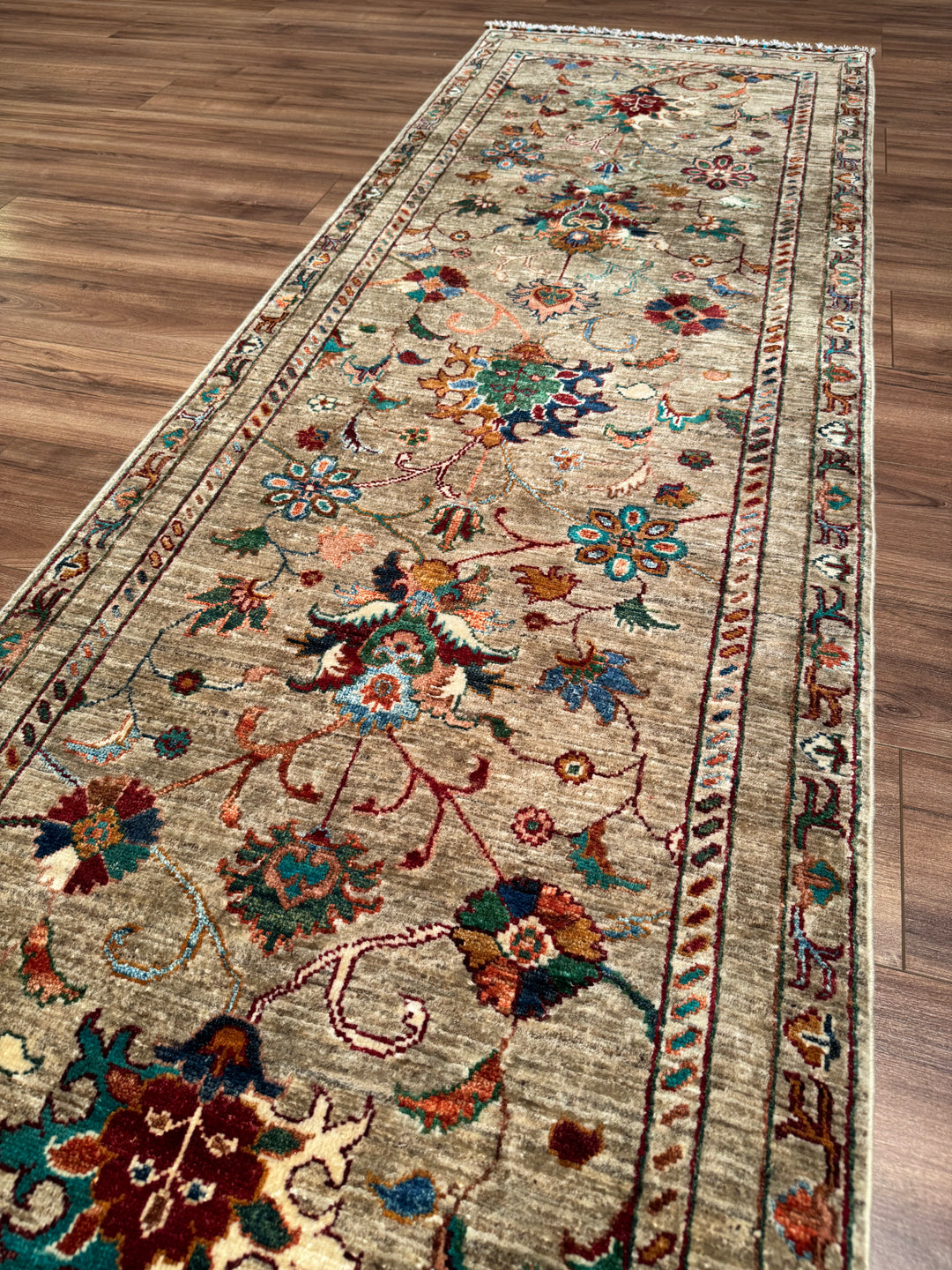 Sultani Binbirgece Yolluk Orijinal El Dokuması Bej Kök Boya Yün Halı 0.79x285 2.25 Metrekare - 3x10 ft