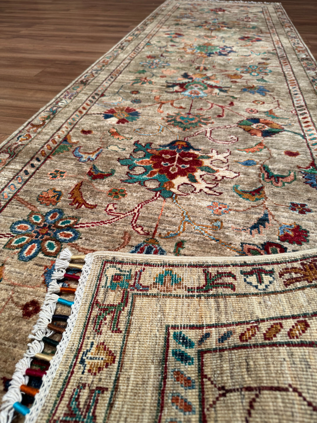 Sultani Binbirgece Yolluk Orijinal El Dokuması Bej Kök Boya Yün Halı 0.79x285 2.25 Metrekare - 3x10 ft