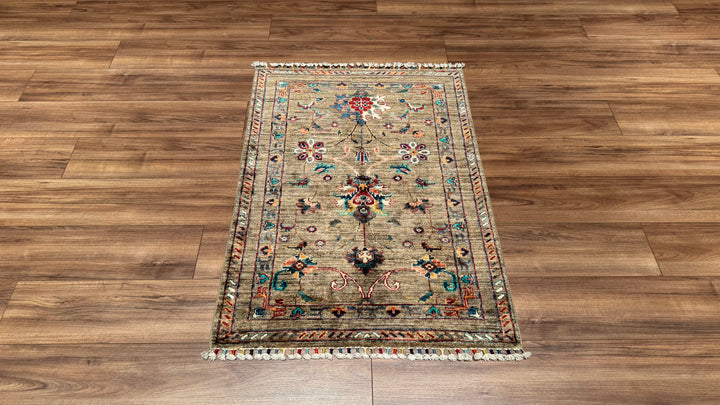 Sultani Floral Original Hand Woven Beige Vegetable Dyed Wool Carpet 0.83x117 0.97 Square Meters - 3x5 ft