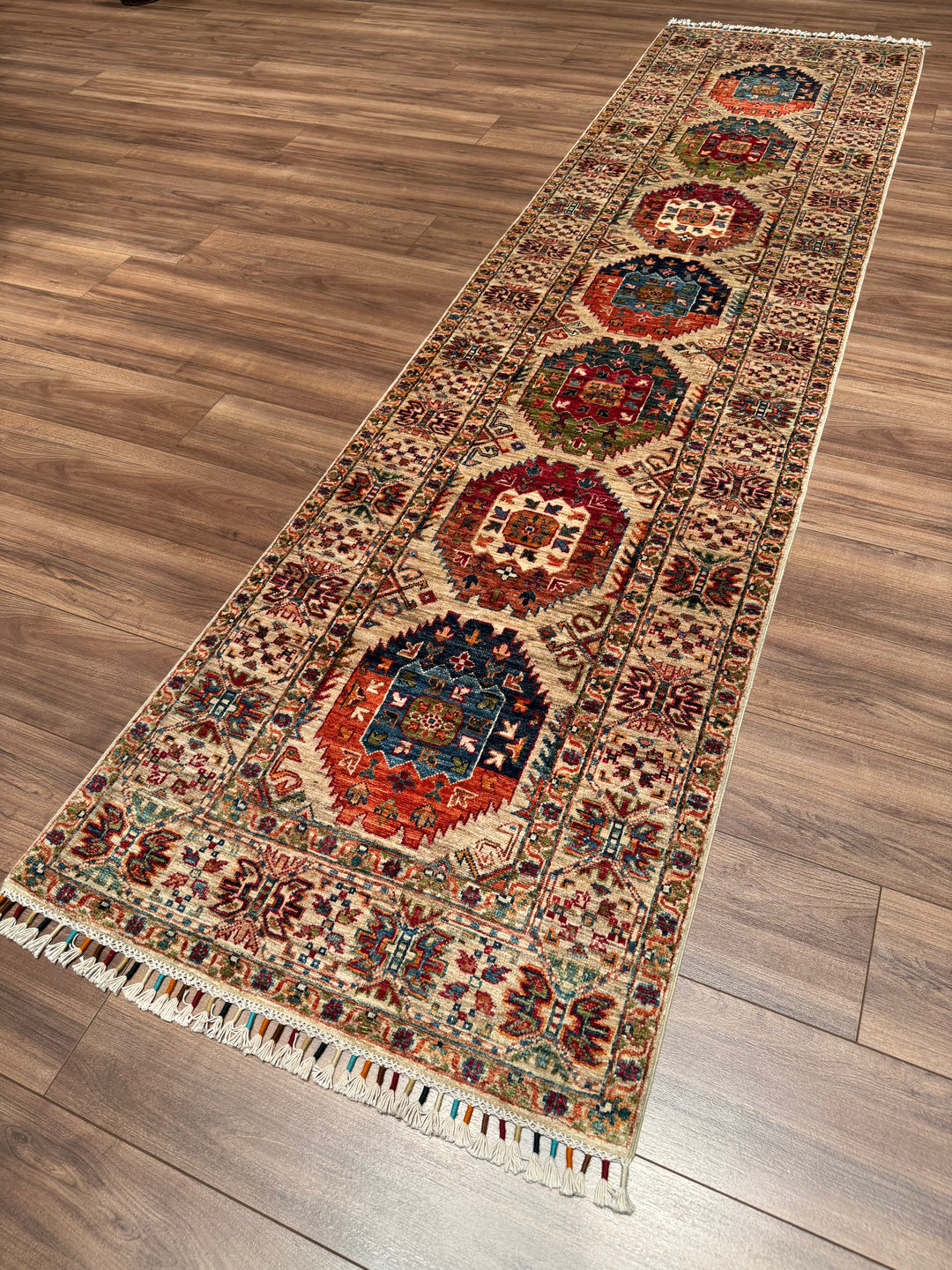 Veziri Orijinal El Dokuması Yolluk Bej Kök Boya Yün Halı 0.79x308 2.43 Metrekare - 3x10 ft