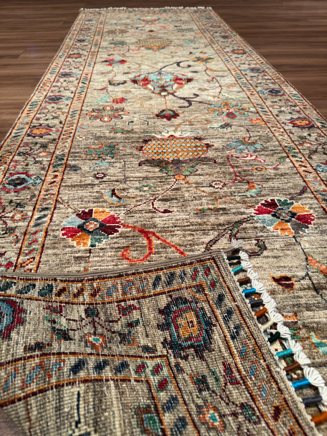 Sultani Binbirgece Yolluk Orijinal El Dokuması Bej Kök Boya Yün Halı 0.82x257 2.11 Metrekare - 3x8 ft