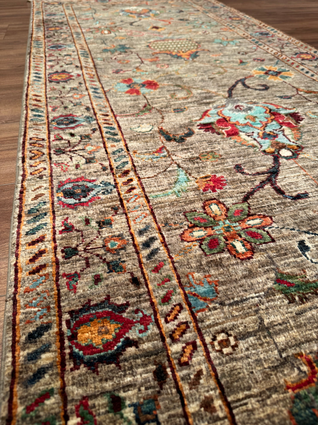 Sultani Binbirgece Yolluk Orijinal El Dokuması Bej Kök Boya Yün Halı 0.83x255 2.12 Metrekare - 3x8 ft