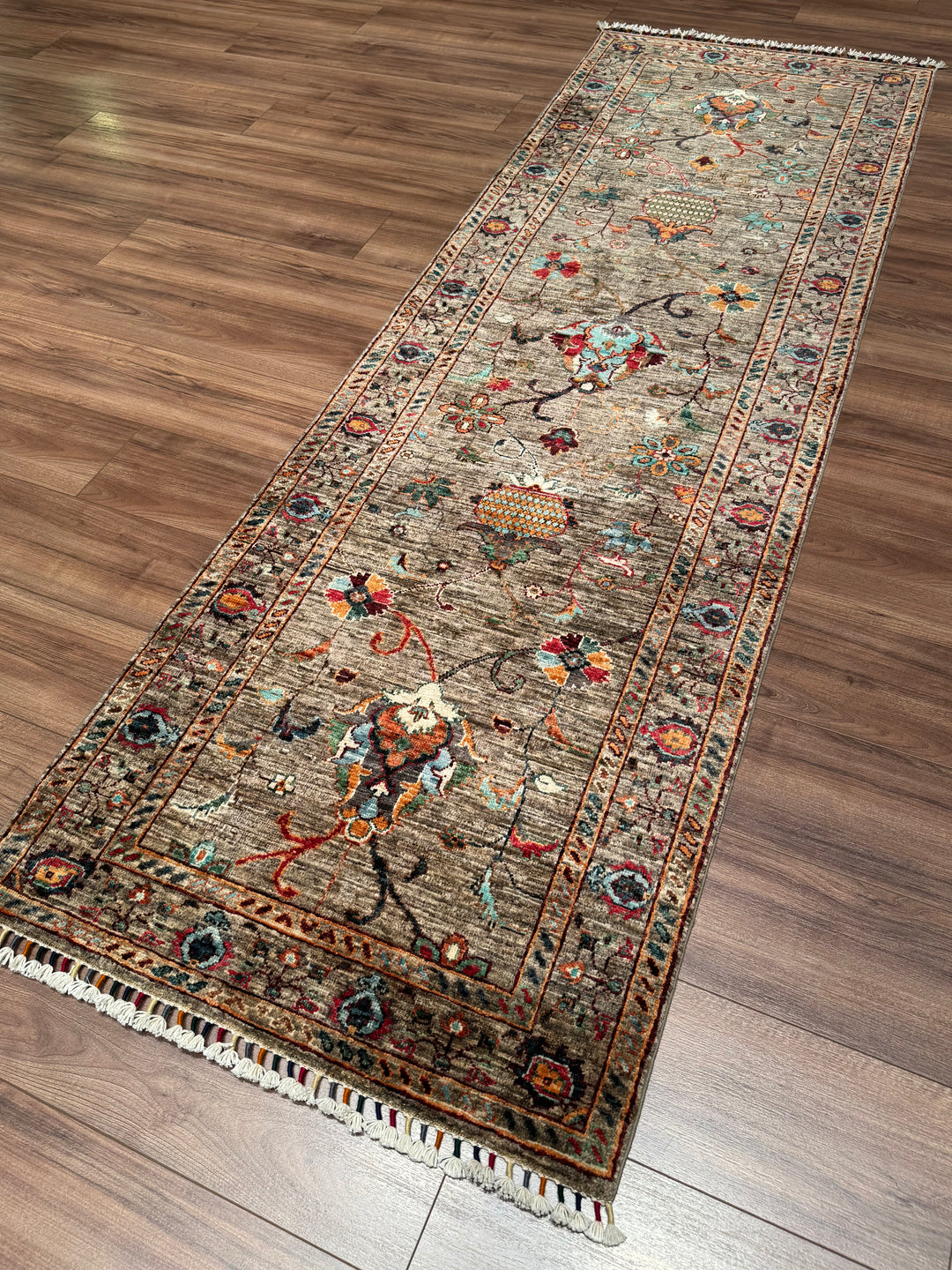 Sultani Binbirgece Yolluk Orijinal El Dokuması Bej Kök Boya Yün Halı 0.83x255 2.12 Metrekare - 3x8 ft