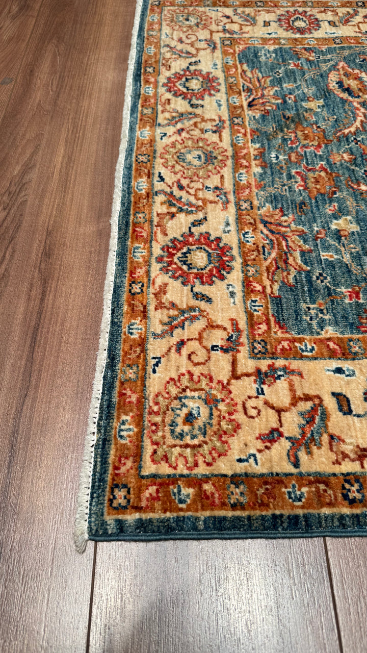 Uşak Original Hand Woven Cream Blue Vegetable Dyed Wool Carpet 0.96x141 1.35 Square Meters - 3x5 ft