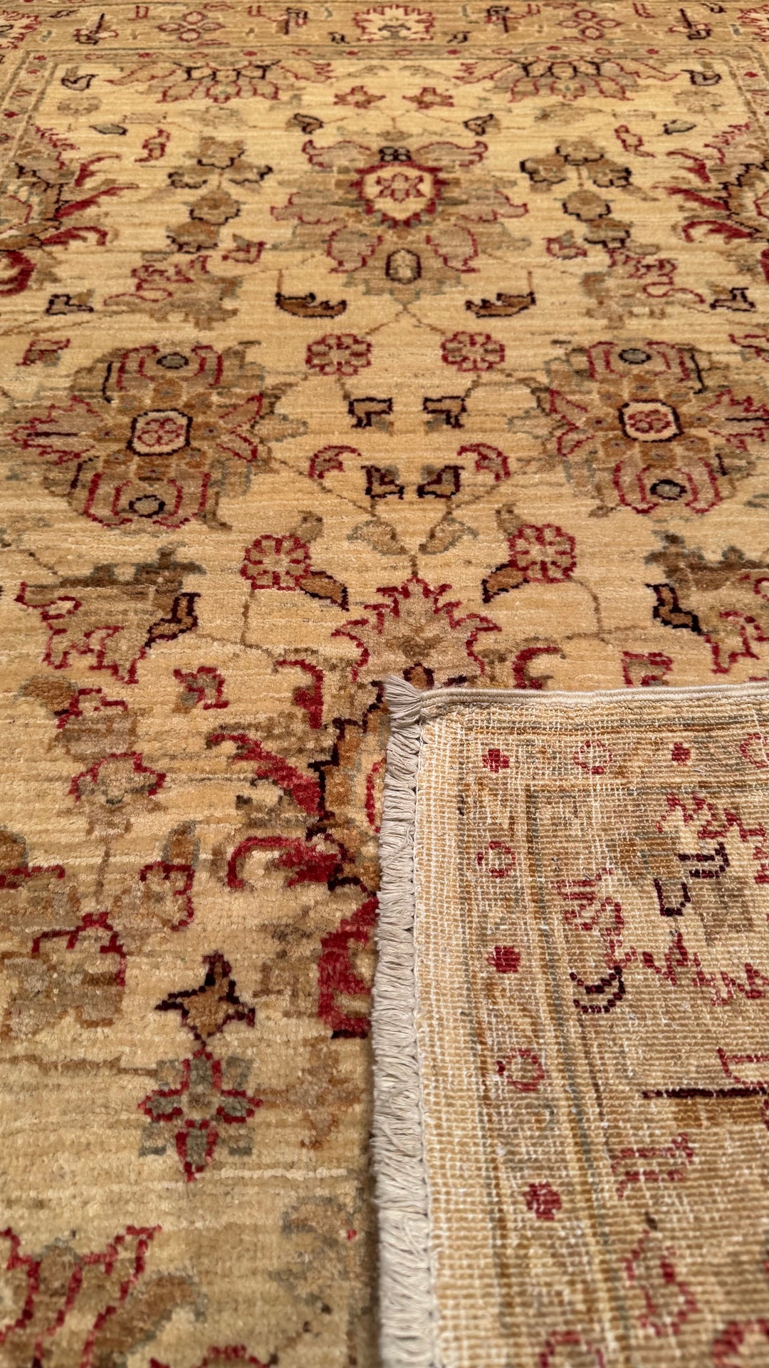 Uşak Original Hand Woven Cream Vegetable Dyed Wool Carpet 102x148 1.51 Square Meters - 3x5 ft