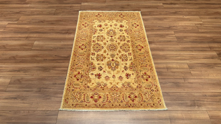 Uşak Original Hand Woven Cream Vegetable Dyed Wool Carpet 0.97x165 1.60 Square Meters - 3x5 ft