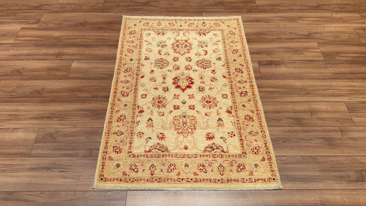 Uşak Orjinal El Dokuması Krem Kök Boya Yün Halı 100x146 1.46 Metrekare - 3x5 ft