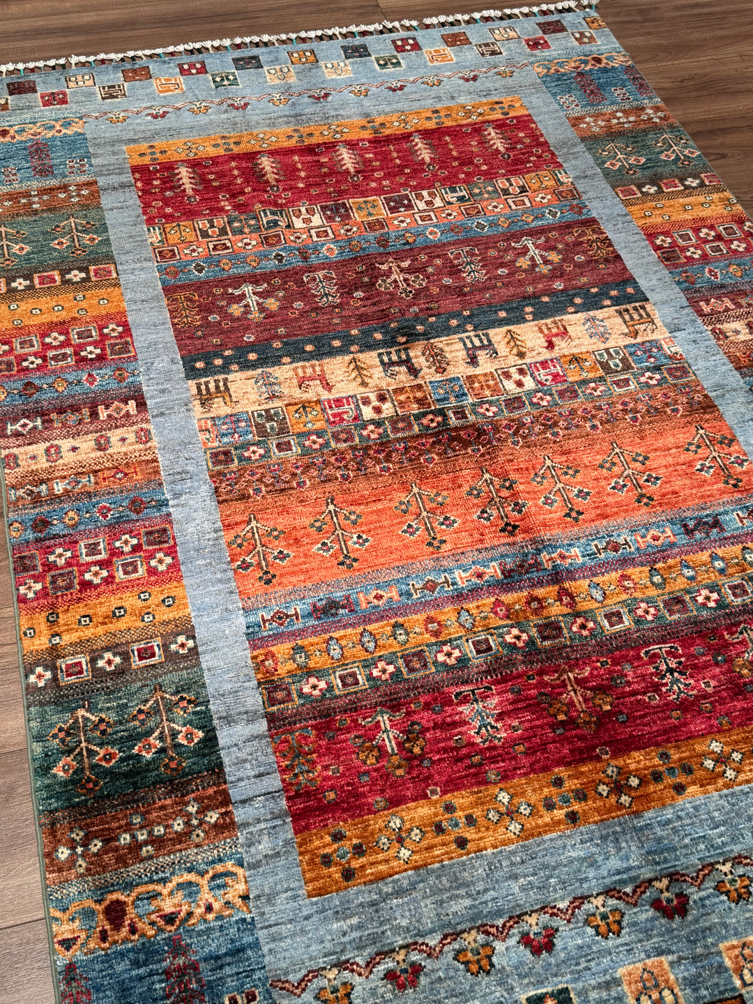 Khorjin Gabbe Desenli Orijinal El Dokuması Mavi Kök Boya Yün Halı 124x184 2.28 Metrekare - 4x6 ft