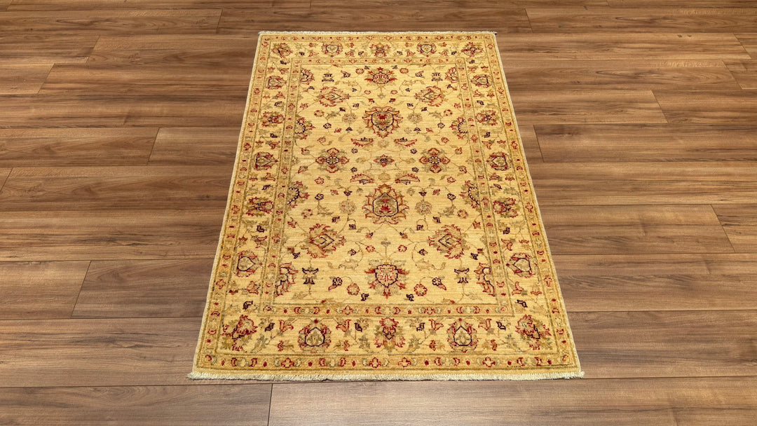 Uşak Original Hand Woven Cream Vegetable Dyed Wool Carpet 101x153 1.55 Square Meters - 3x5 ft